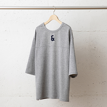 &ease/MOCK NECK KNIT