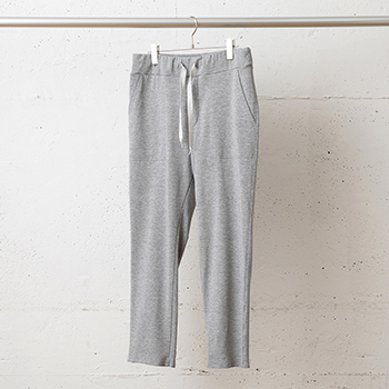 &ease/HIKING PANTS