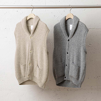 &ease/HOODED KNIT PULLOVER